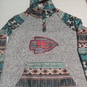 Women's Kansas City Chiefs Navajo Print Hooded Pullover Sweatshirt L